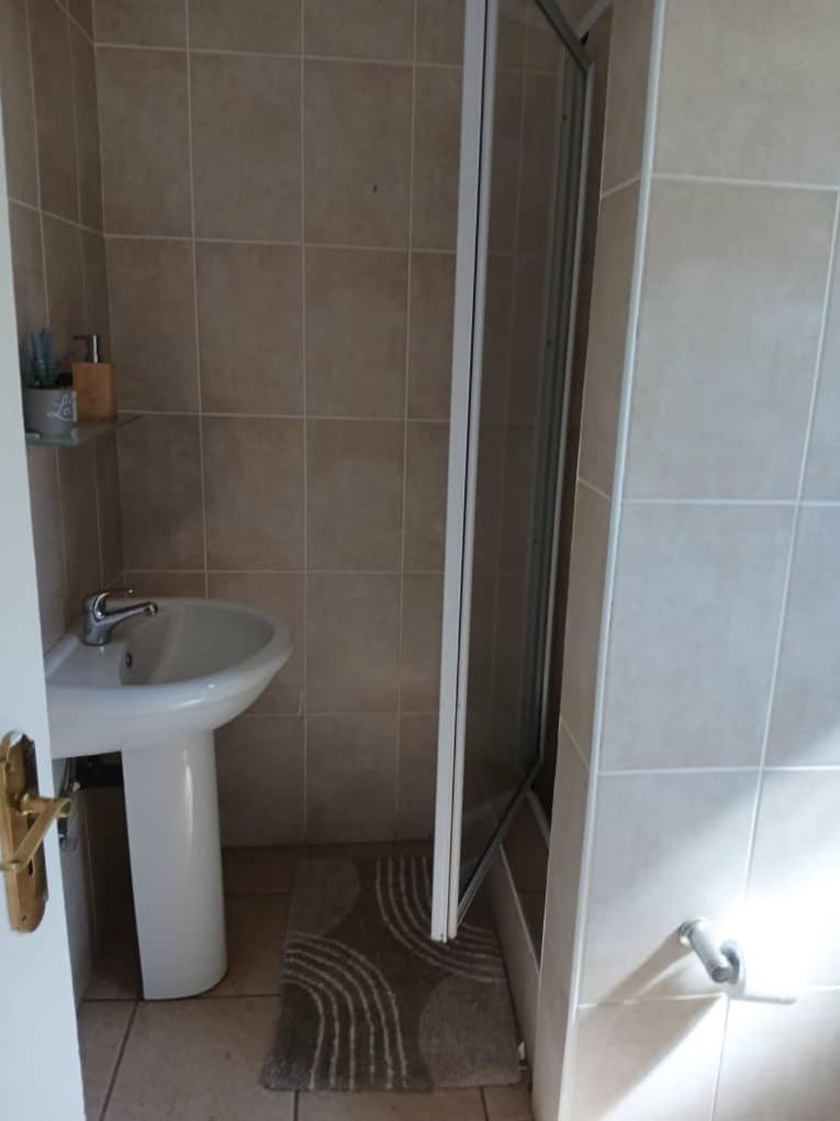 The Haven Guesthouse Ezulwini Lobamba Экстерьер фото